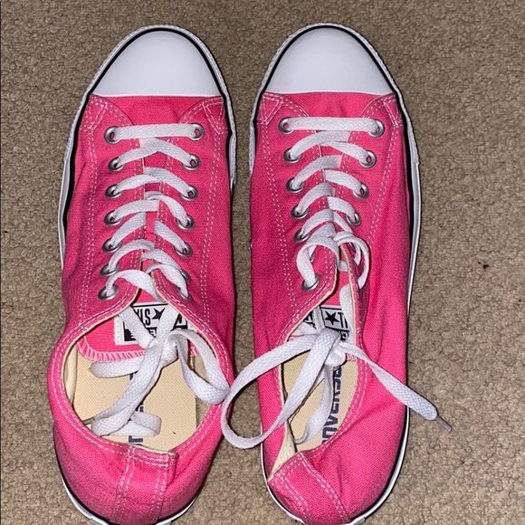 Converse All Stars low tops